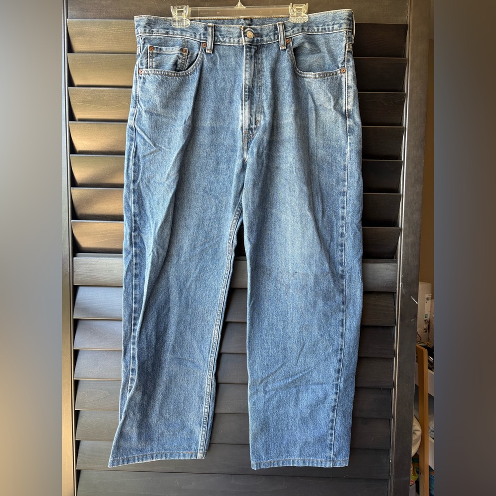 Levi 550 Men's Relaxed Fit Jeans 38x32